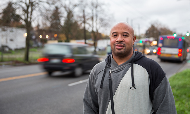 Photo of Dominique Davis, Rainier Beach-based youth advocate