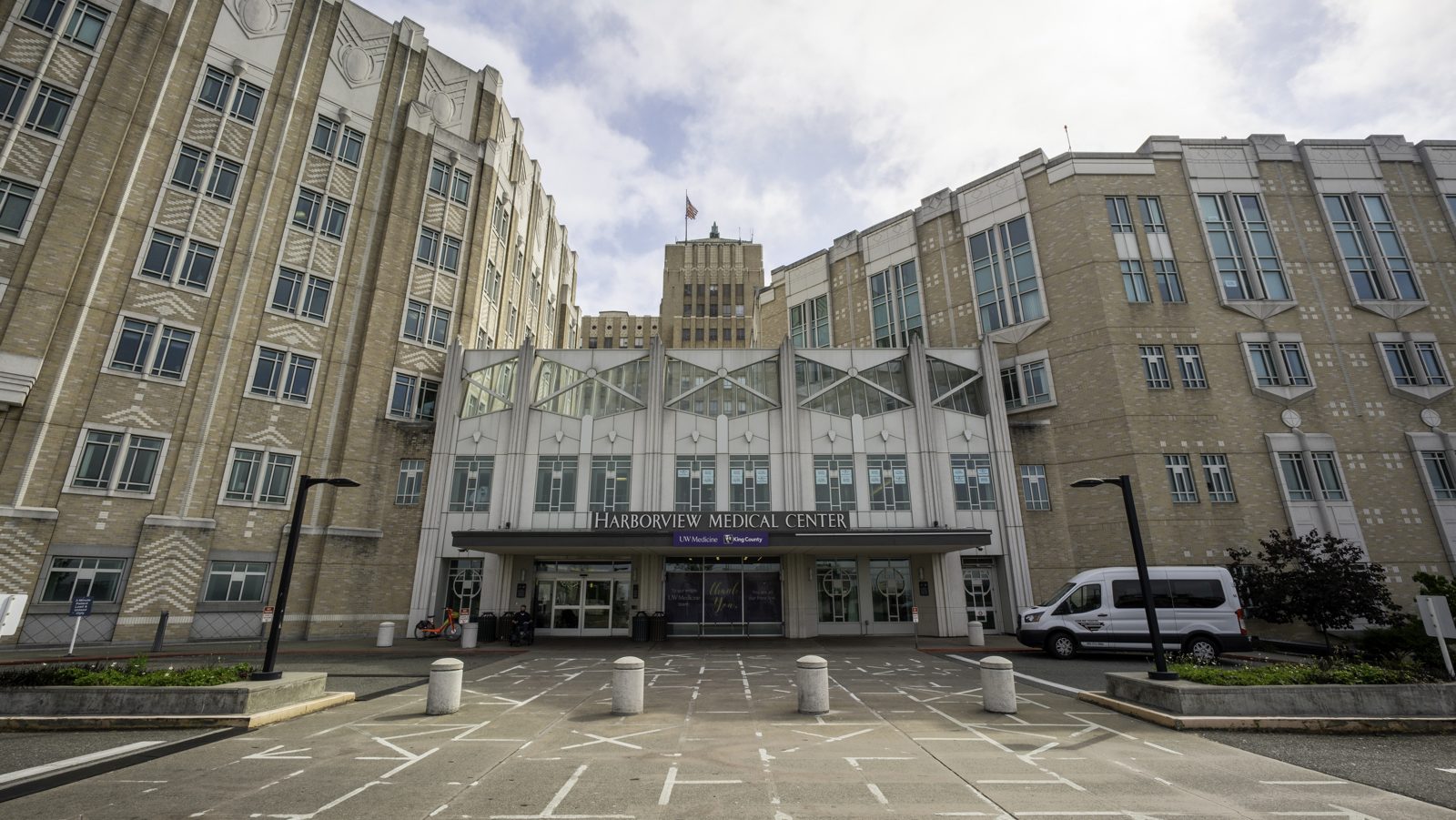 Image of Harborview Medical Center located in Seattle, Washington.